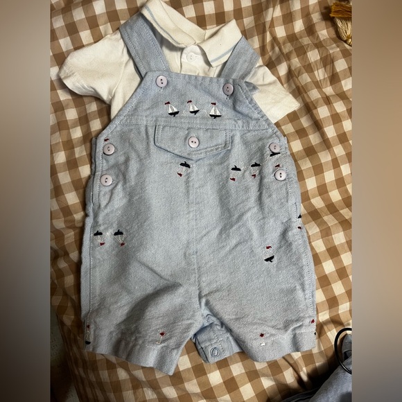 4/$20 Cuddle Bear Sailboat Overalls Size 0-3 Months - Picture 1 of 2